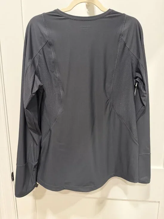 Athleta Rash Guard - Picture 2 of 5